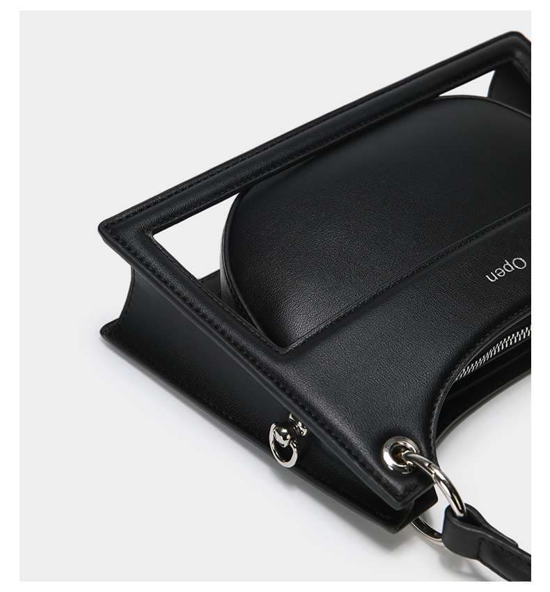 モード系ファッション モダンフレームハンドバッグ "オープン"