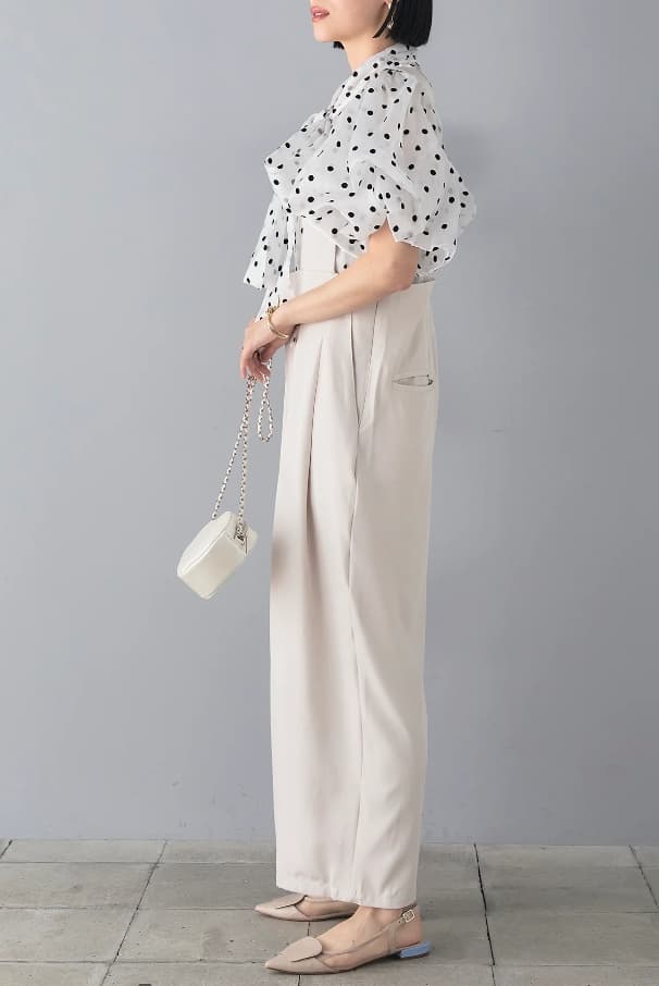 モードファッション ドット柄シースルーブラウス – モードな甘さをプラス