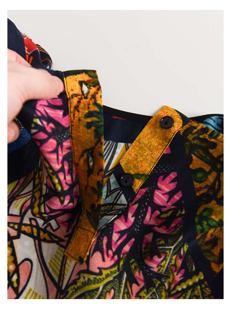 モード系ファッション 芸術的な幾何学模様と花柄のワンピース