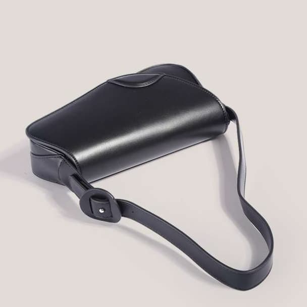 モード系ファッション スタイリッシュミニマルショルダーバッグ