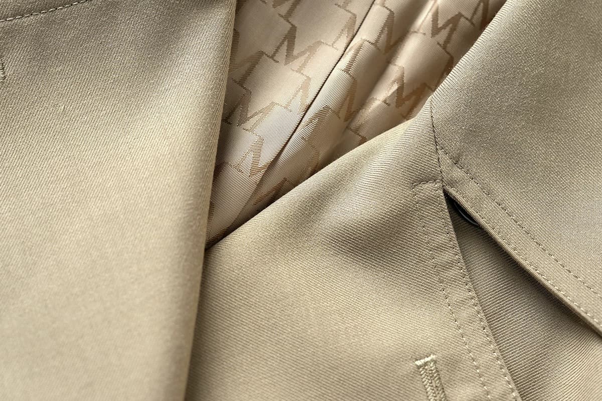 モード系ファッション 高級感漂うトレンチコート｜ロング丈｜ウエストベルト付き｜大人の洗練スタイル