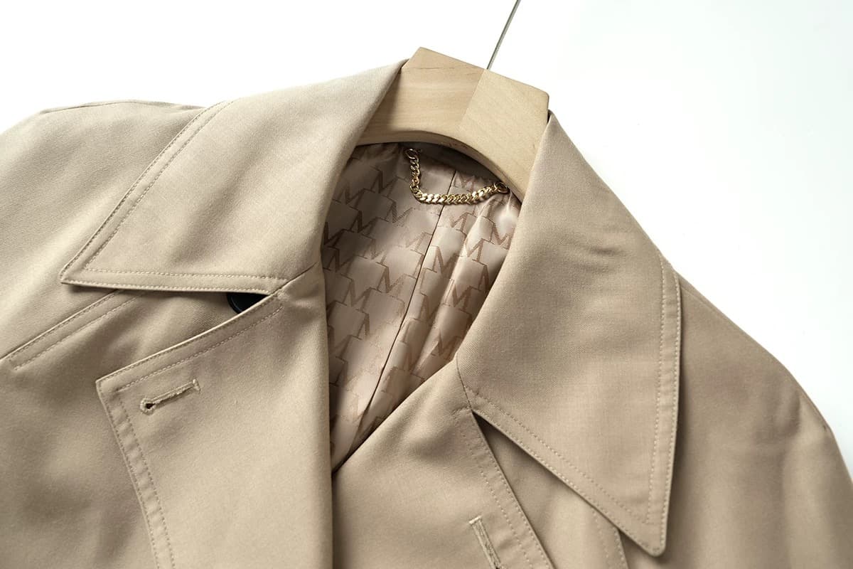 モード系ファッション 高級感漂うトレンチコート｜ロング丈｜ウエストベルト付き｜大人の洗練スタイル