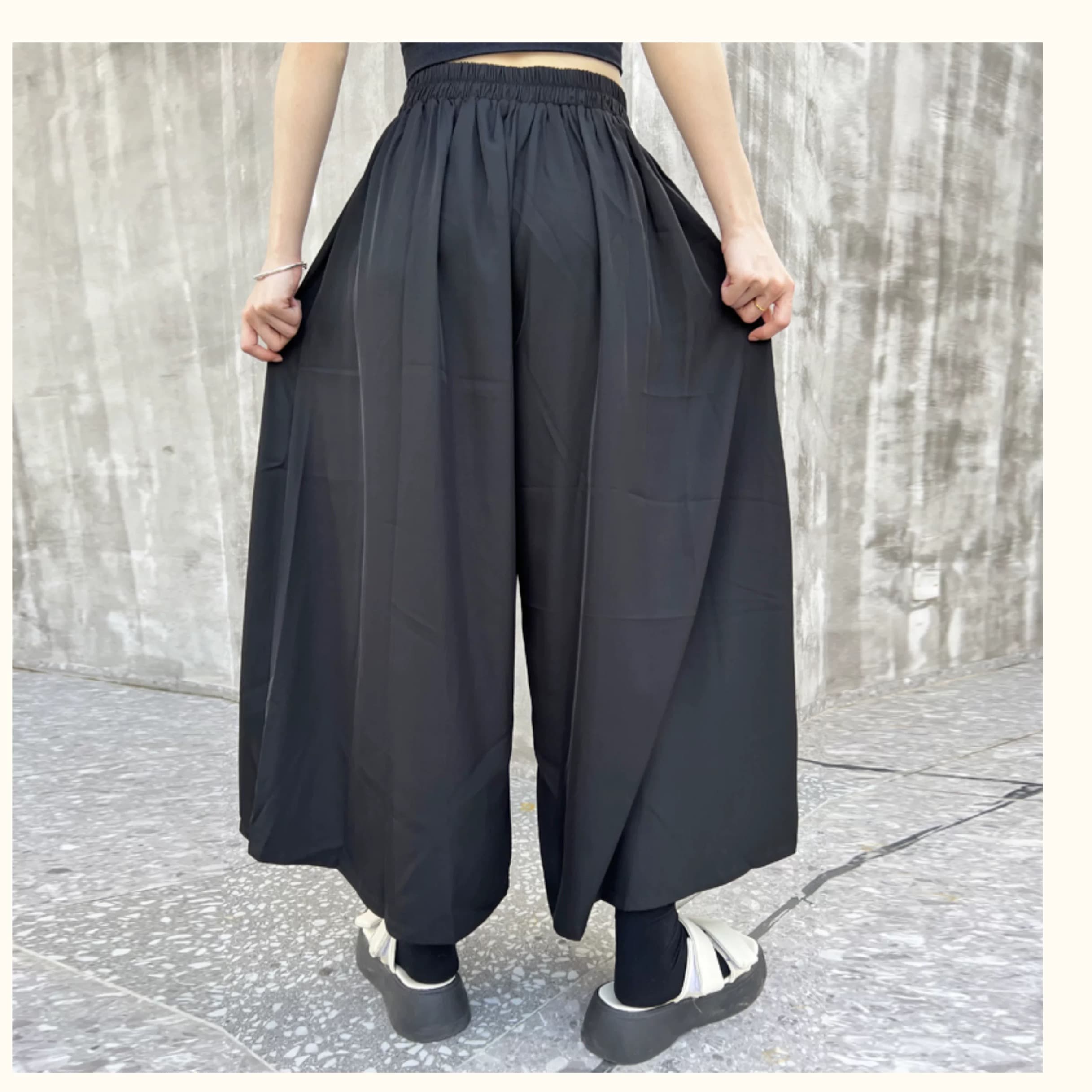 モード系ファッションエフォートレスリボンデザインワイドパンツ - シンプルで洗練された一枚