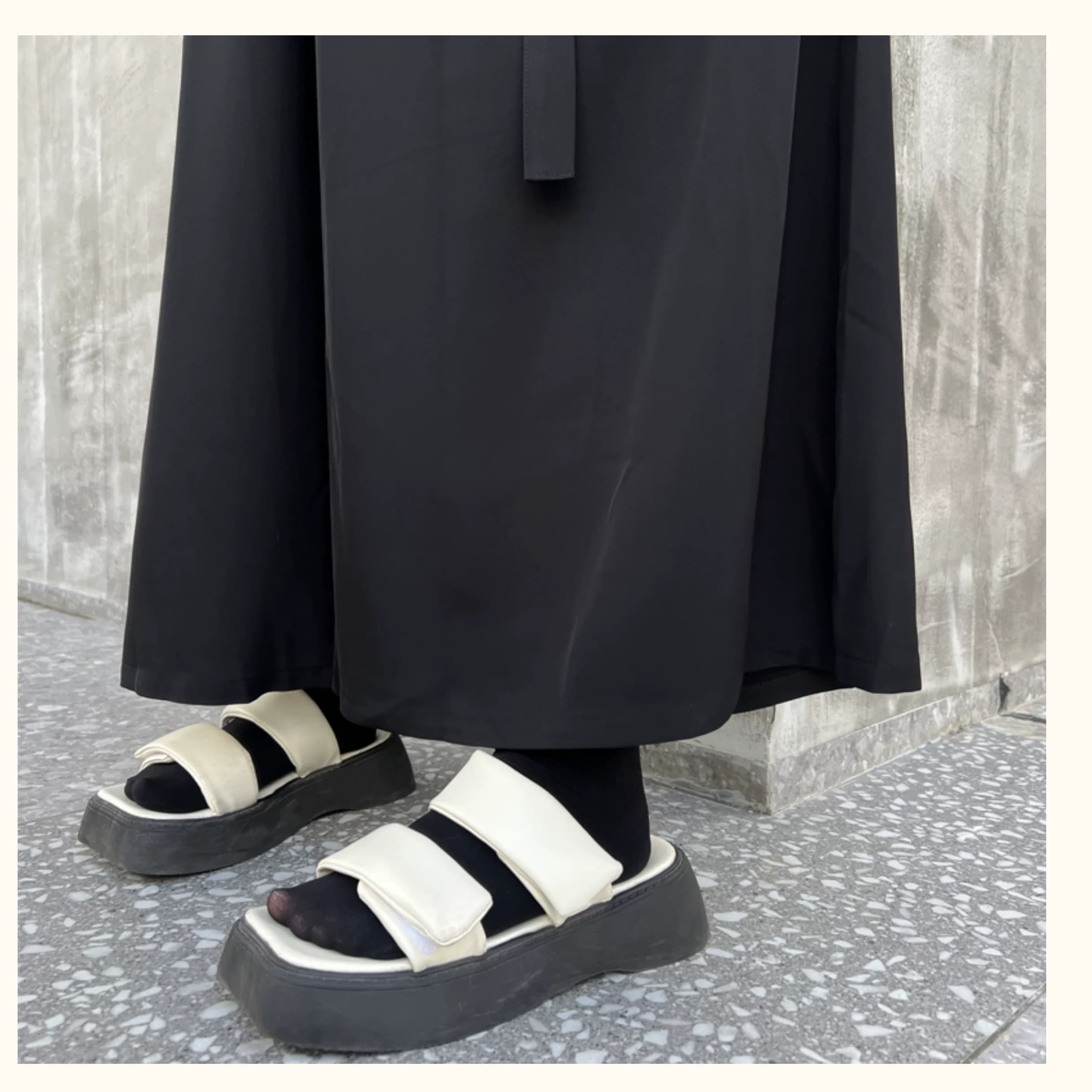 モード系ファッションエフォートレスリボンデザインワイドパンツ - シンプルで洗練された一枚