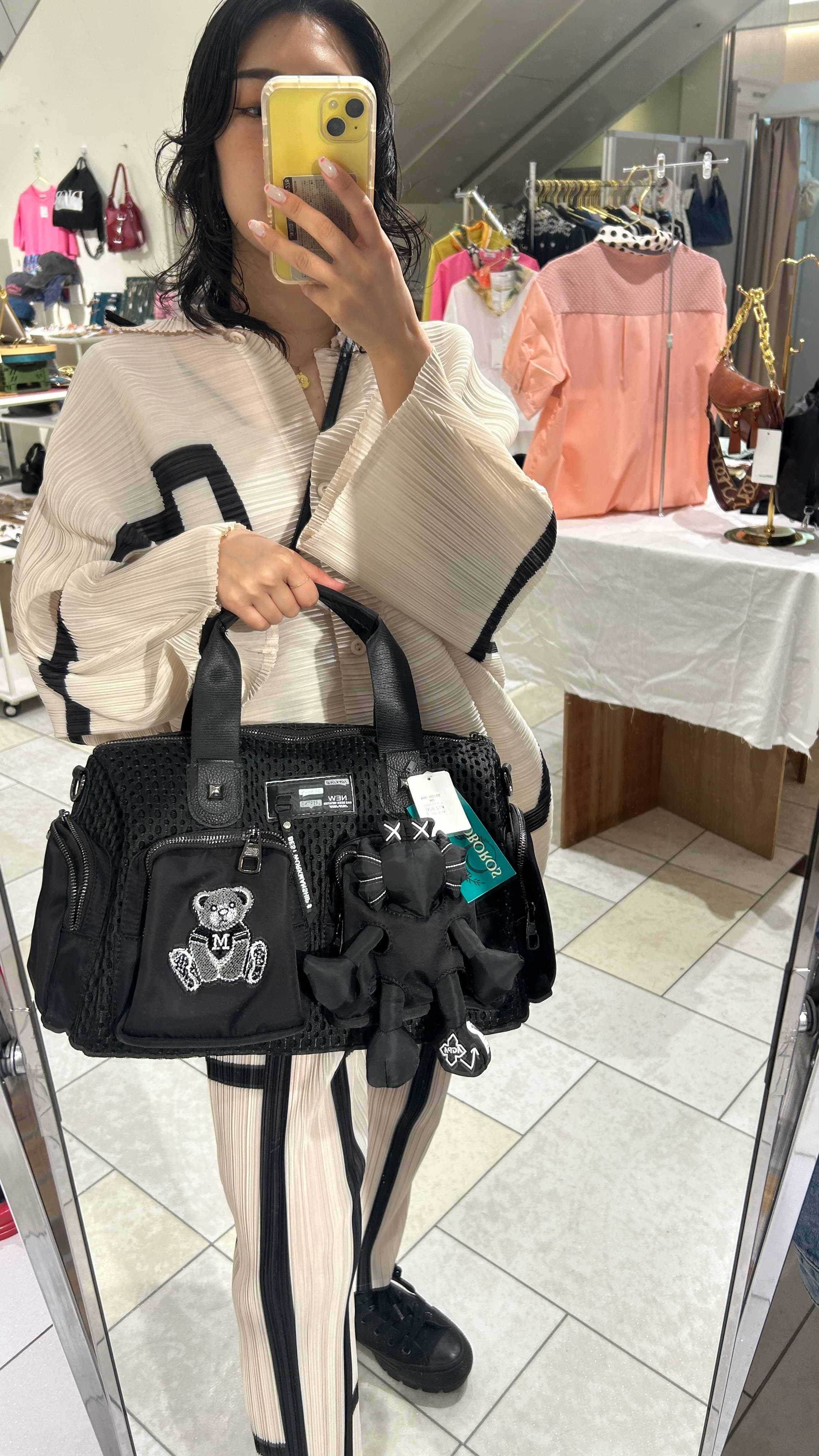 モード系 取り外しぬいぐるみ付きモードメッシュバッグ｜ポップアップ限定販売・多収納・ユニセックスデザイン