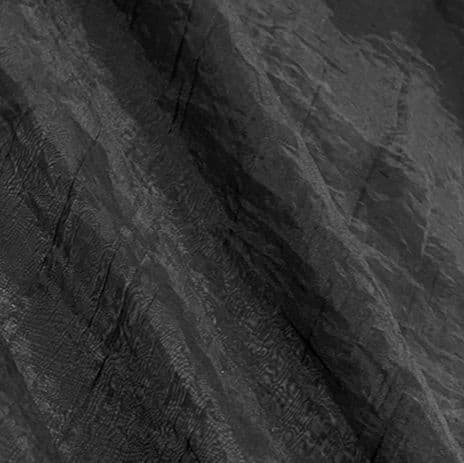 モード系 モード感溢れるシアーロングシャツ｜ノースリーブ・透け感・アシンメトリーデザイン・ホワイト／ブラック