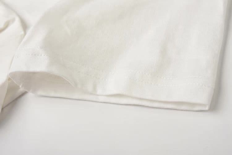 モード系ファッション アシンメトリーデザインTシャツ｜モード系×立体ドレープで華やか見え