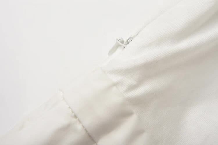 モード系ファッション アシンメトリーデザインTシャツ｜モード系×立体ドレープで華やか見え