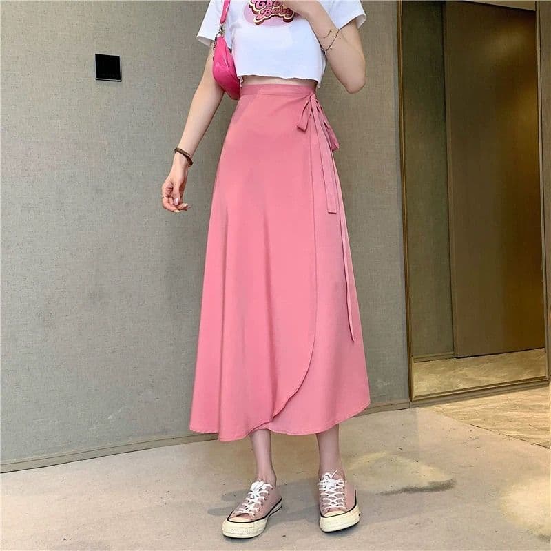 モード系ファッション 体型カバーも叶える、美シルエットのプチプララップスカート