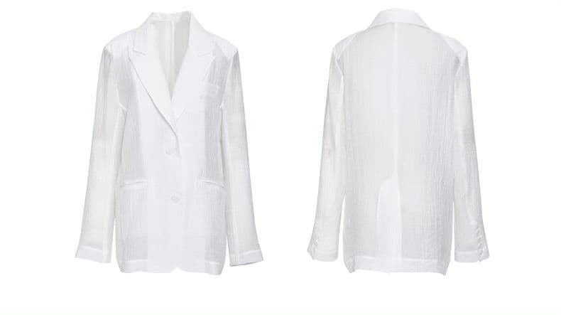 モード系 骨格ストレートも映える｜涼感シアーのライトジャケット