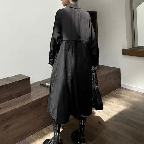 モード系ファッション 【体型カバー◎】アシメデザイン襟付きワンピース｜3色展開・ゆったりフリーサイズ