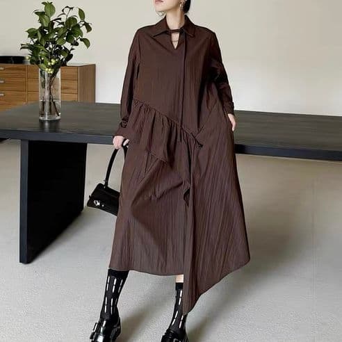 モード系ファッション 【体型カバー◎】アシメデザイン襟付きワンピース｜3色展開・ゆったりフリーサイズ