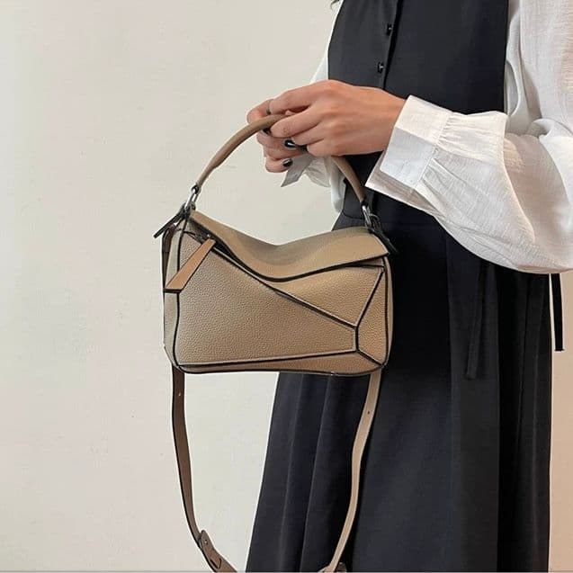 モード系ファッション【高見え×機能性】ジオメトリックデザインPUミニバッグ（6カラー展開）