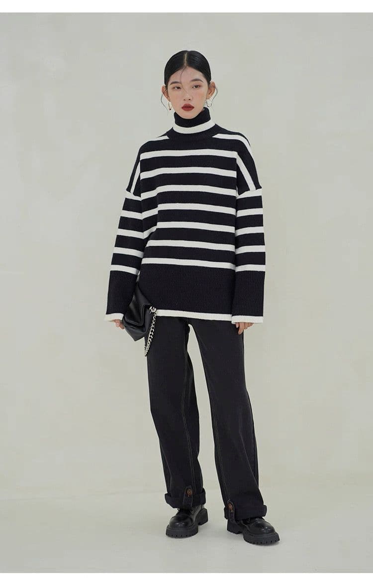 モード系ファッション【ハイネック×ワイドシルエット】モード配色ボーダーニットトップス（M）