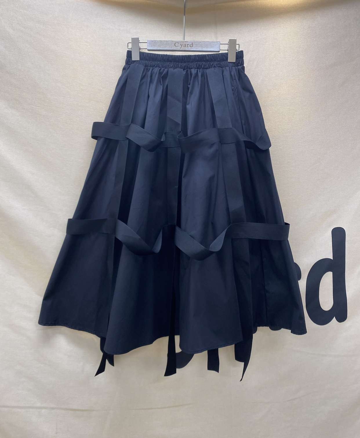 モード系ファッション ストライプ柄ベルトデザインミディスカート