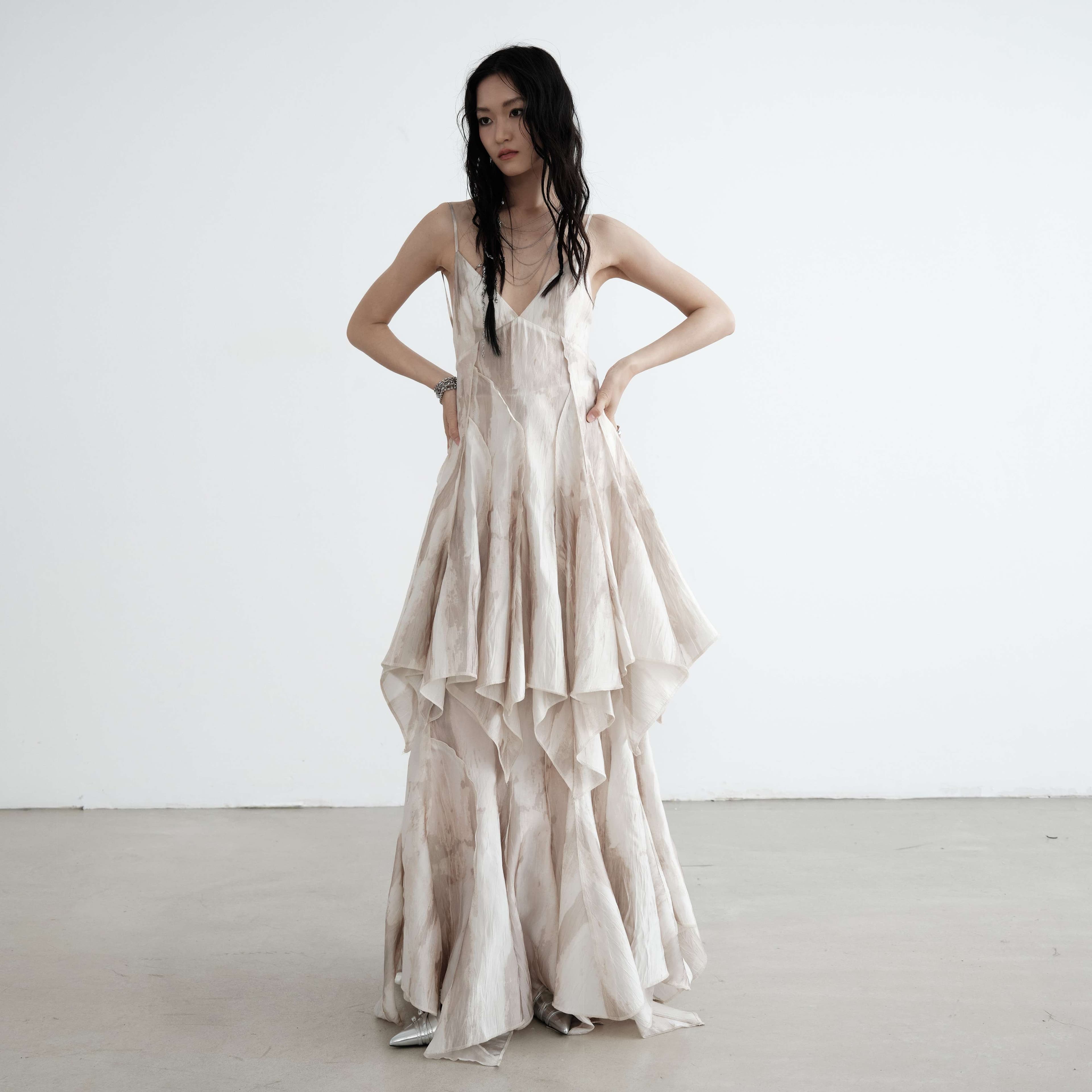 モード系ファッション エアリーシルエット フェアリー マキシドレス　パーティードレス