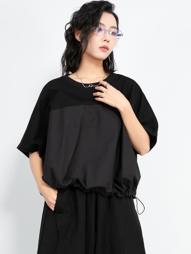 モード系 【立体感のあるモードスタイルを叶える、ドロスト裾×切り替えTシャツ】