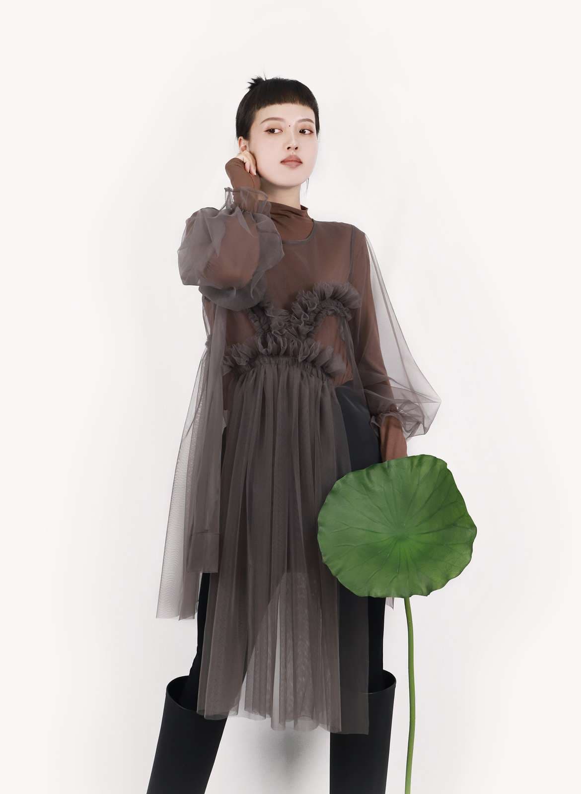 モード系ファッション エコーな花姫のチュールドレス