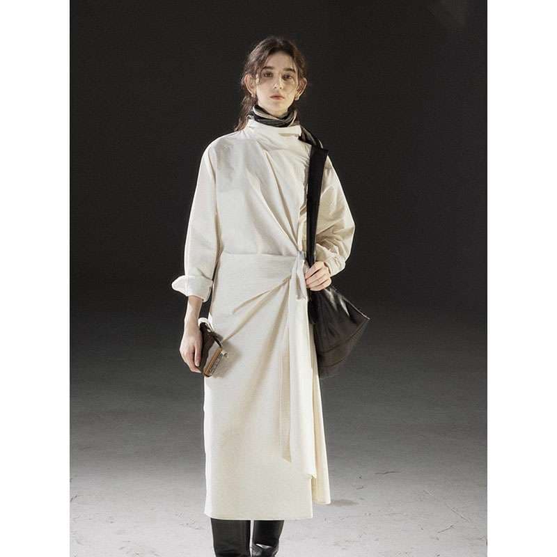 モード系ファッション ドレープデザイン ハイネックコート
