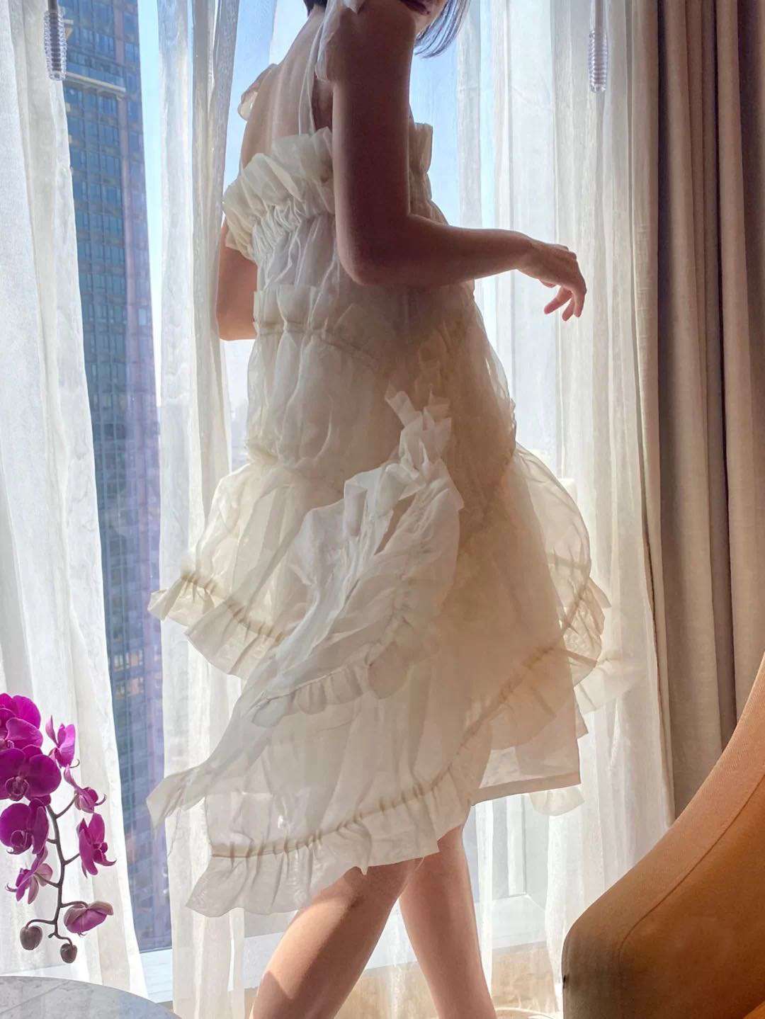 モード系ファッション エアリーティアードフリルサンドレス　パーティードレス