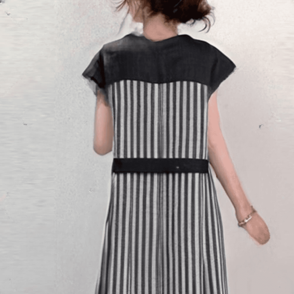 モード系ファッション ストライプフレアスカート｜美シルエット×ウエストゴムで快適スタイルアップ