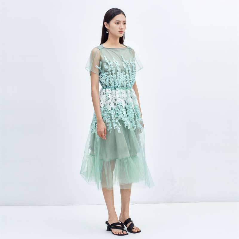 モード系ファッション エアリーフローラルチュールドレス