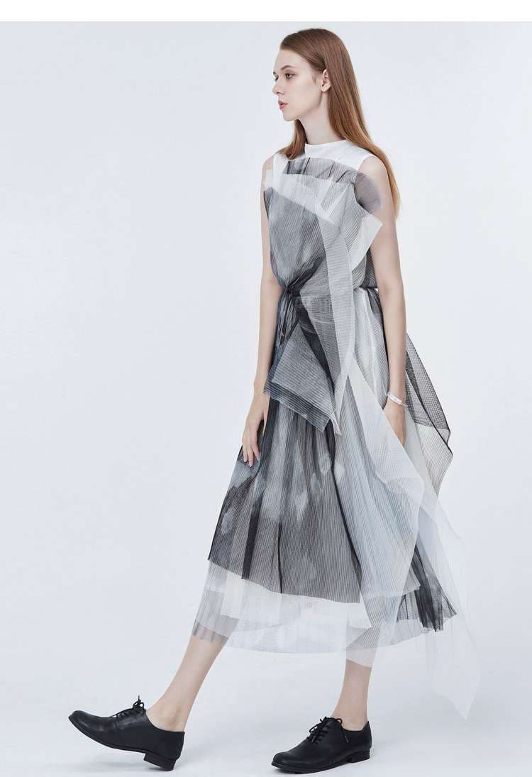 モード系ファッション エアリーレイヤードチュールドレス