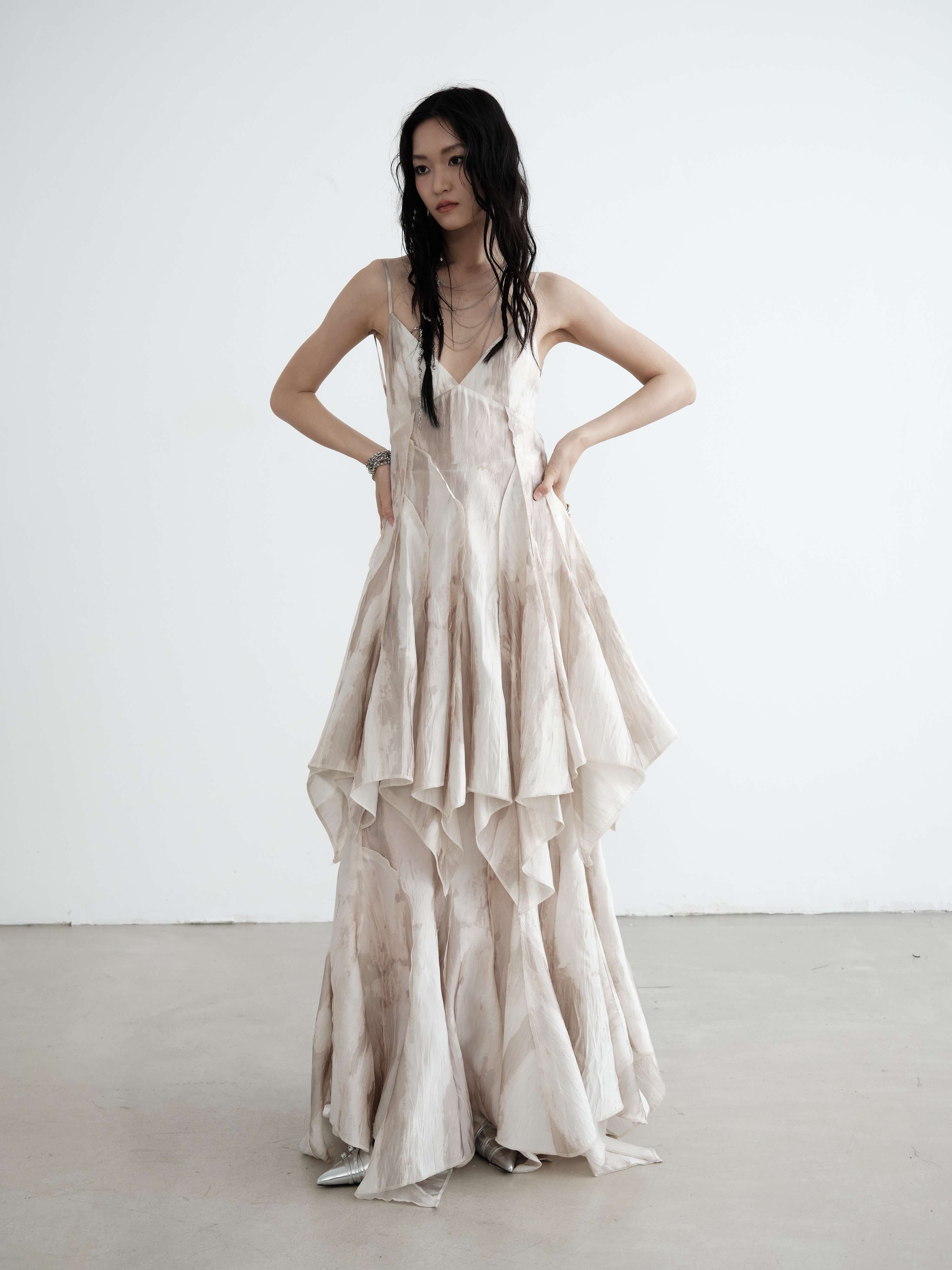 モード系ファッション エアリーシルエット フェアリー マキシドレス　パーティードレス