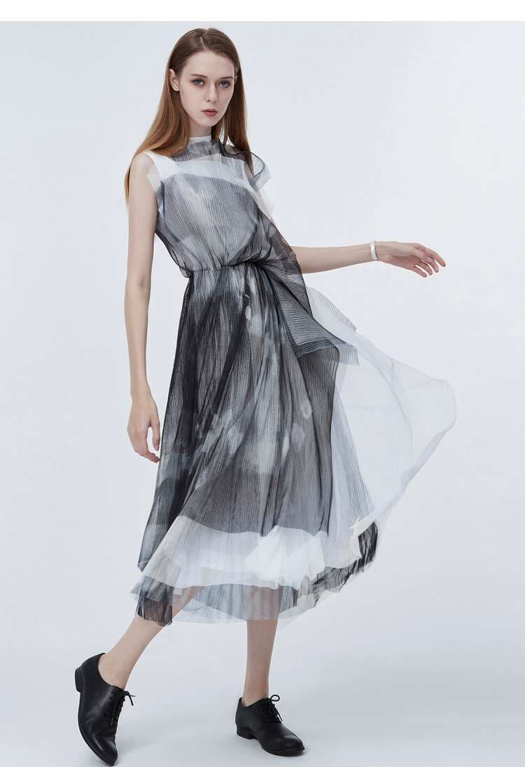 モード系ファッション エアリーレイヤードチュールドレス