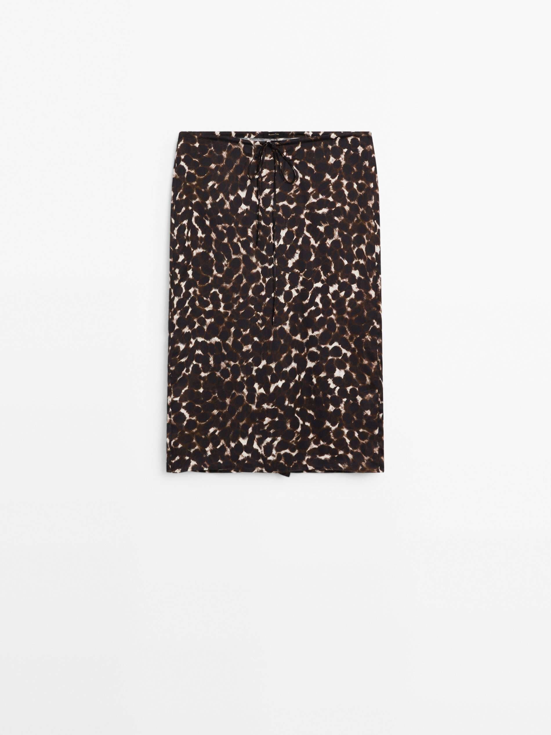 モード系ファッション レオパード柄ミディ丈タイトスカート