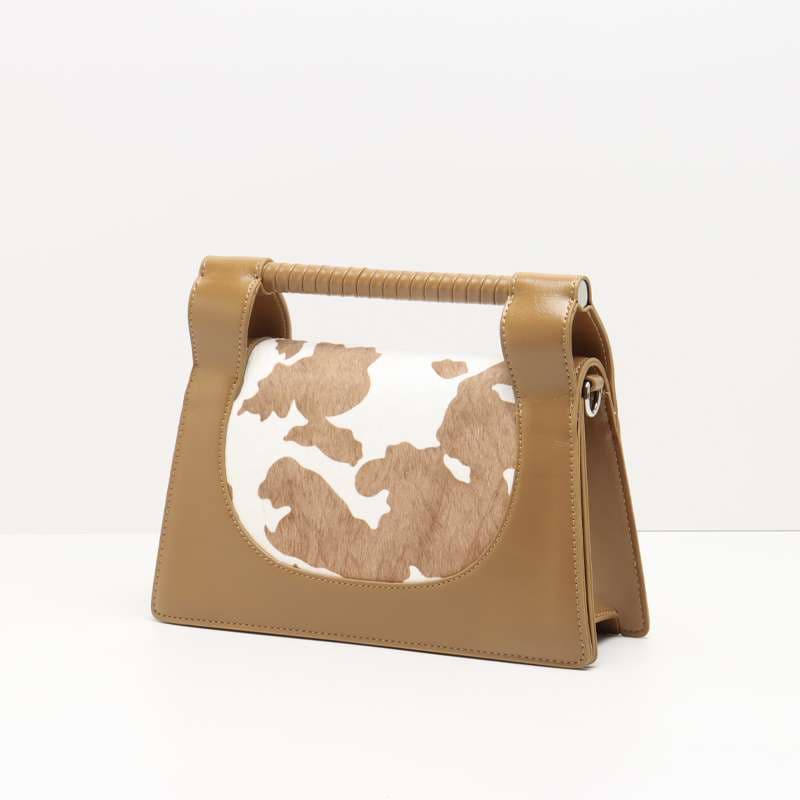 モード系ファッション カウハイドパターン レザーハンドバッグ