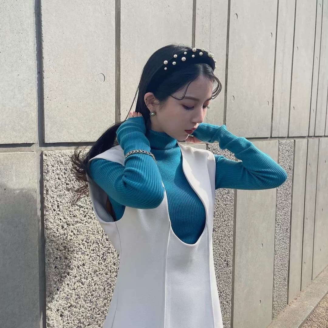 モード系 【36・38サイズ】クラシカルUネックジャンパーワンピース