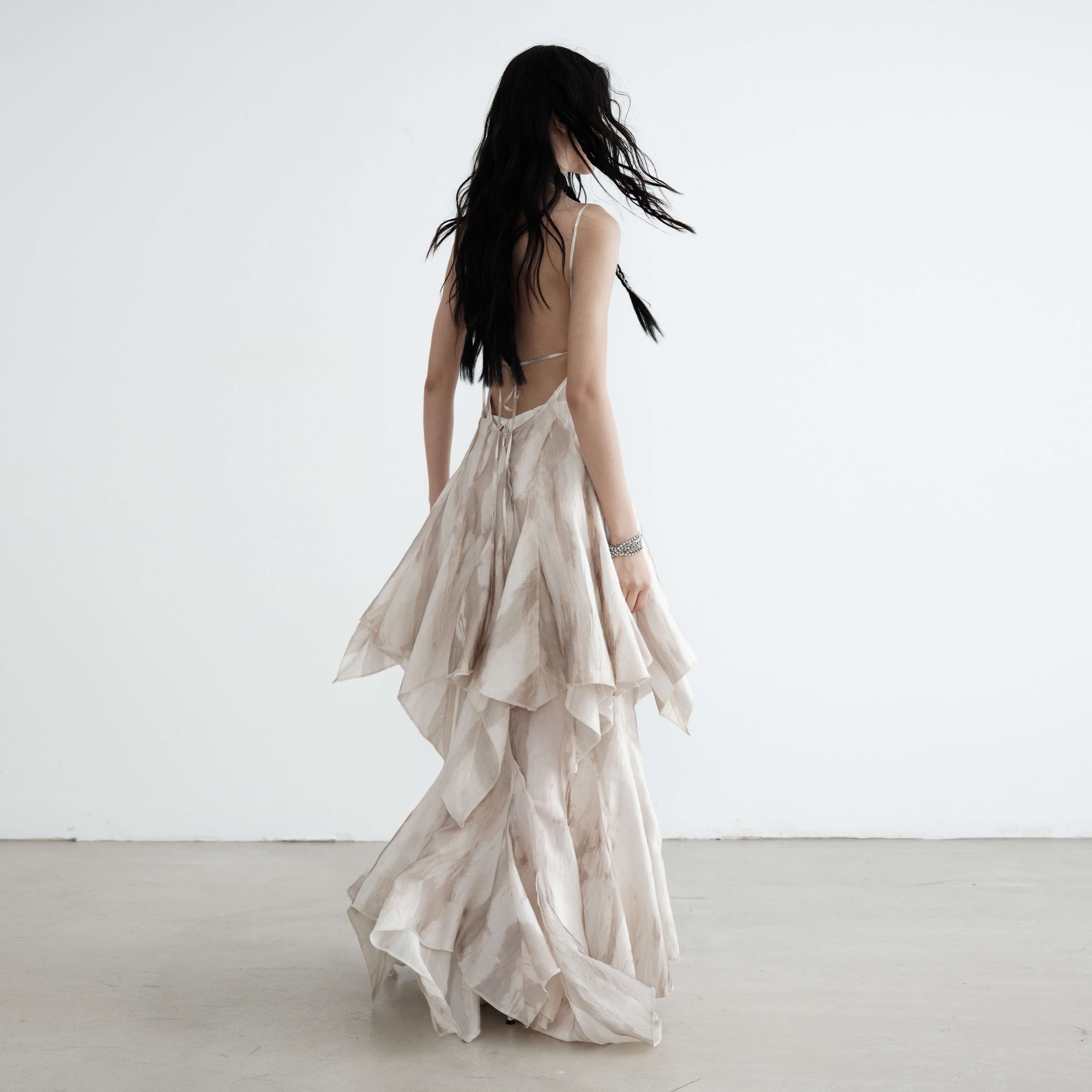 モード系ファッション エアリーシルエット フェアリー マキシドレス　パーティードレス