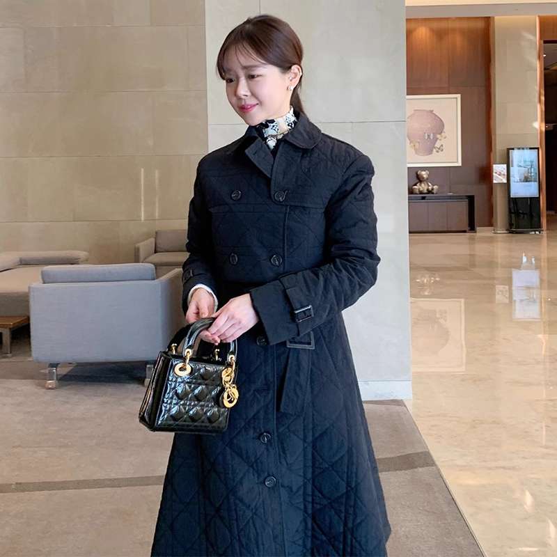 モード系ファッション 【ロング丈Aラインベスト＋ショート丈アウター（別売り）】  秋冬の重ね着に映える、上品キルティングレイヤードアイテム