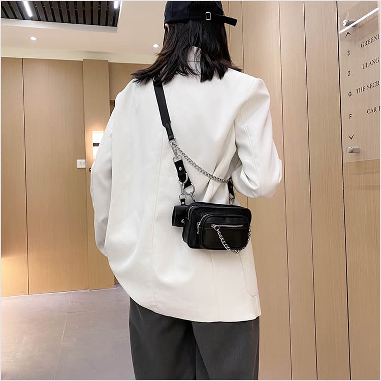 モード系 高見えモードなチェーン付き2WAYミニショルダー｜収納力◎で使いやすいミニバッグ