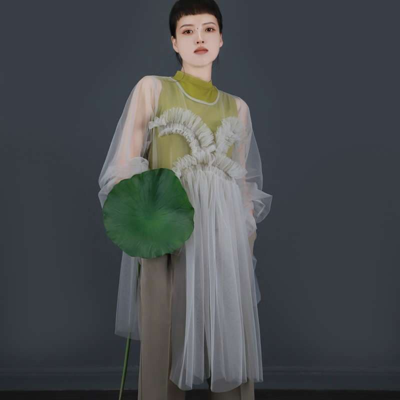 モード系ファッション エコーな花姫のチュールドレス