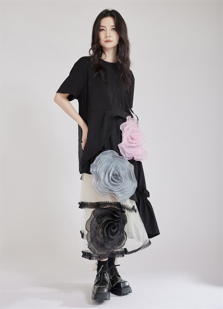 モード系 高見えアシンメトリーデザインTシャツ｜骨格ストレートも着映え｜オフィスカジュアルにも