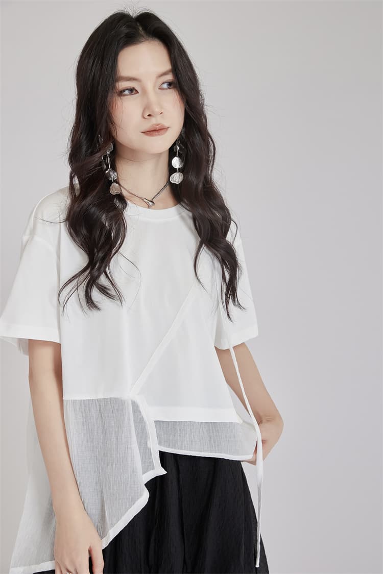 モード系 高見えアシンメトリーデザインTシャツ｜骨格ストレートも着映え｜オフィスカジュアルにも