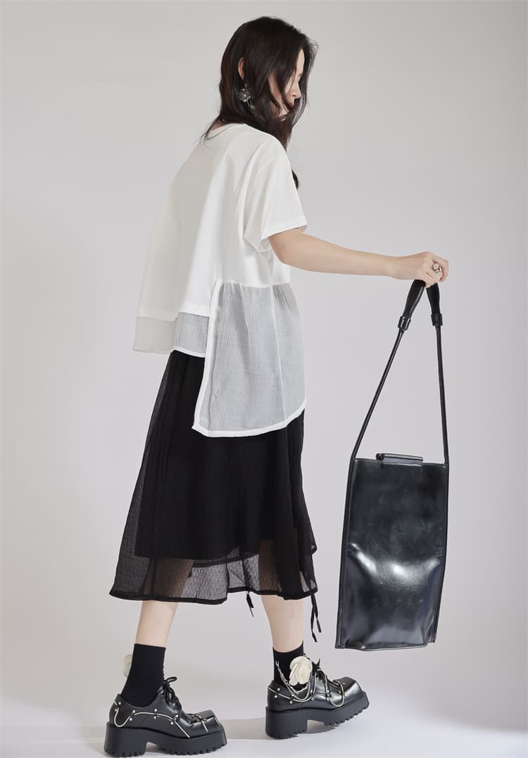 モード系 高見えアシンメトリーデザインTシャツ｜骨格ストレートも着映え｜オフィスカジュアルにも