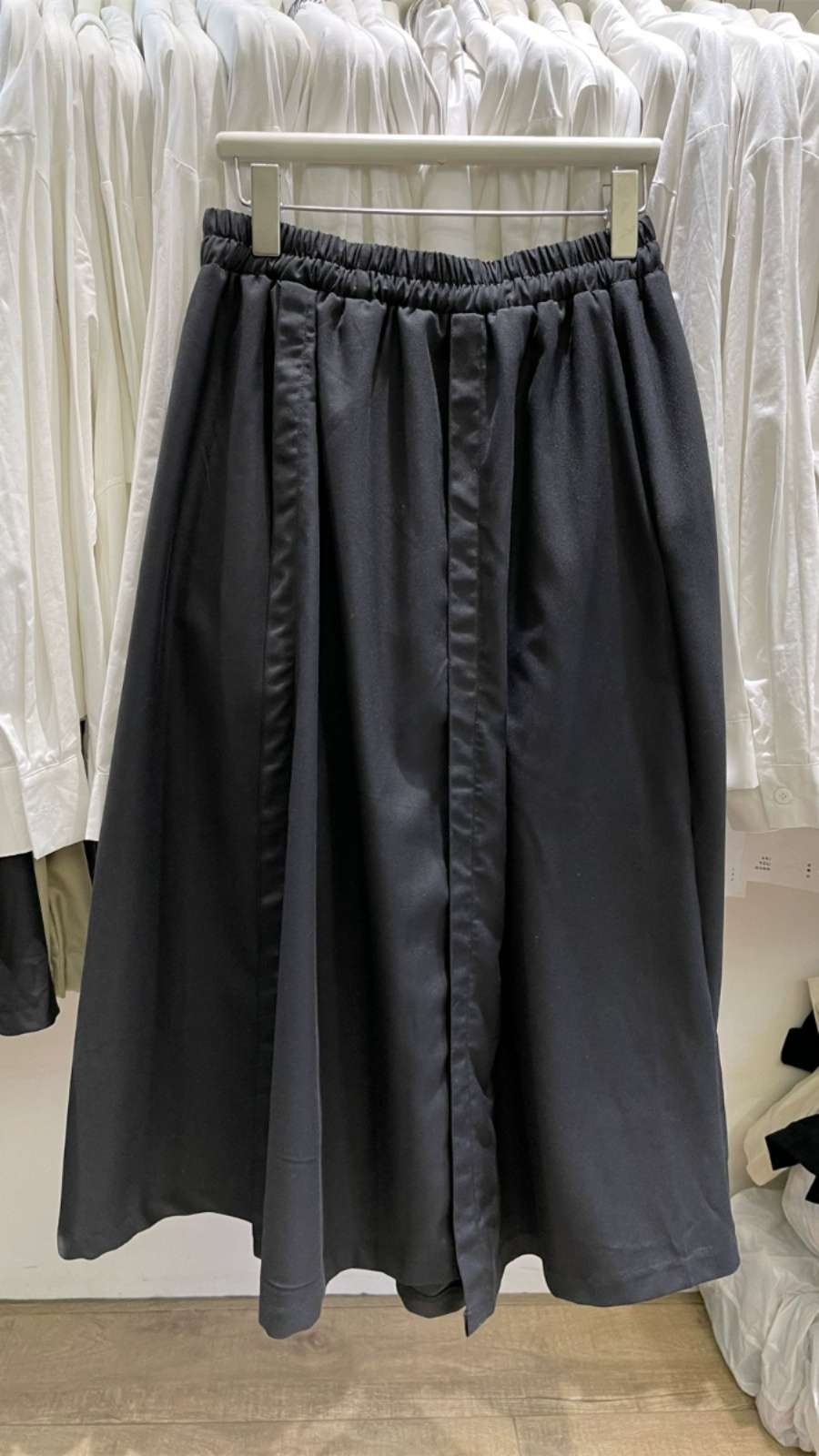 モード系ファッション エアリーフローロングスカート