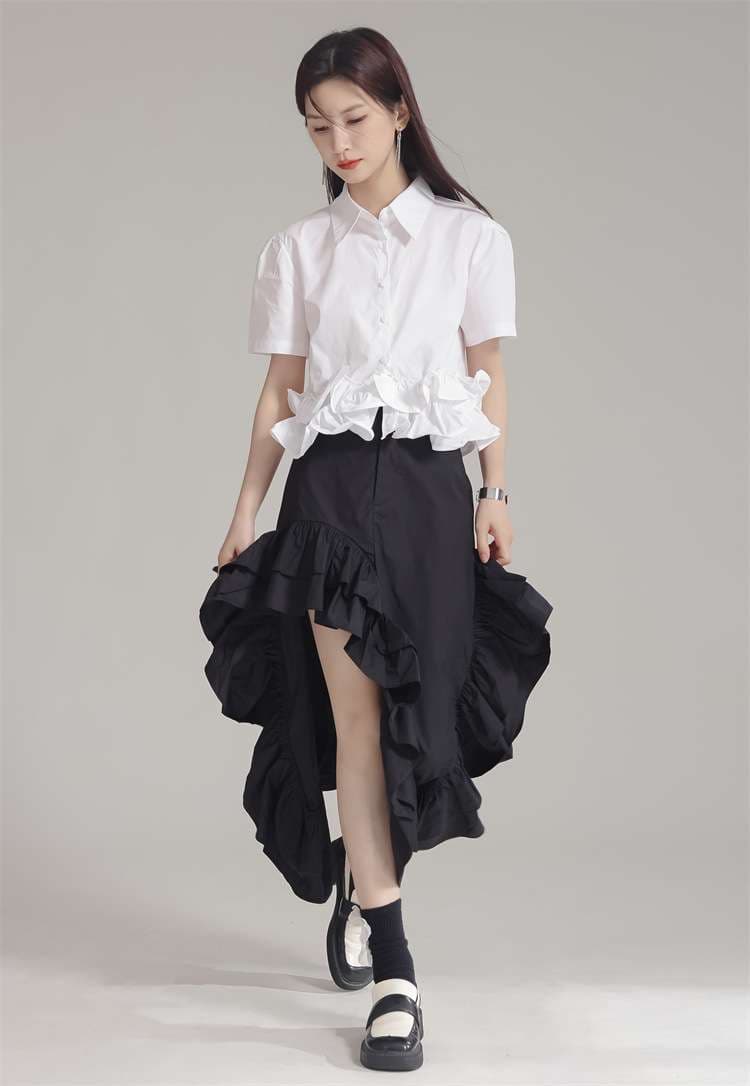 モード系ファッション 3Dフラワーモチーフシャツ｜ボリュームスリーブ｜モード＆エレガント