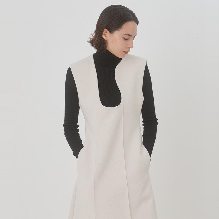 モード系 【36・38サイズ】クラシカルUネックジャンパーワンピース