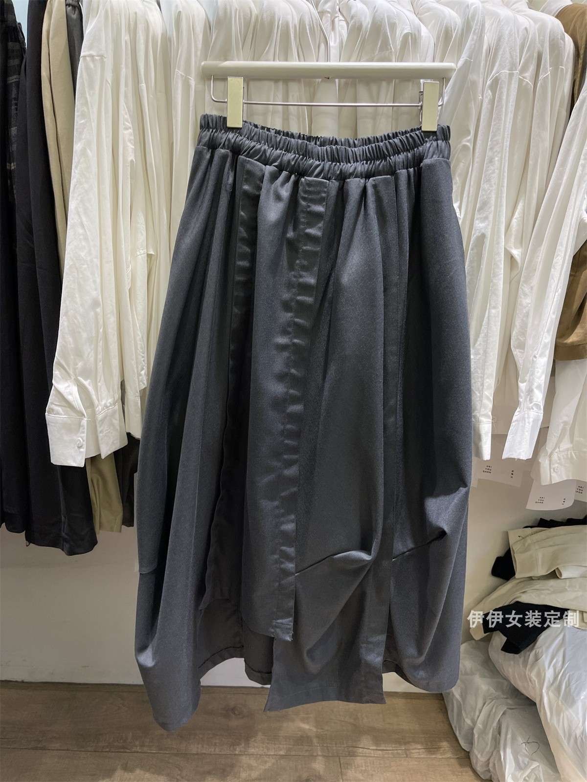 モード系ファッション エアリーフローロングスカート