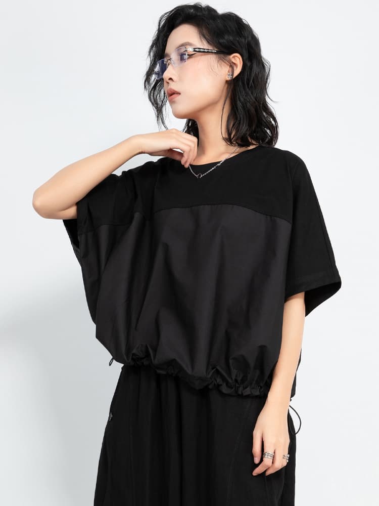 モード系 【立体感のあるモードスタイルを叶える、ドロスト裾×切り替えTシャツ】