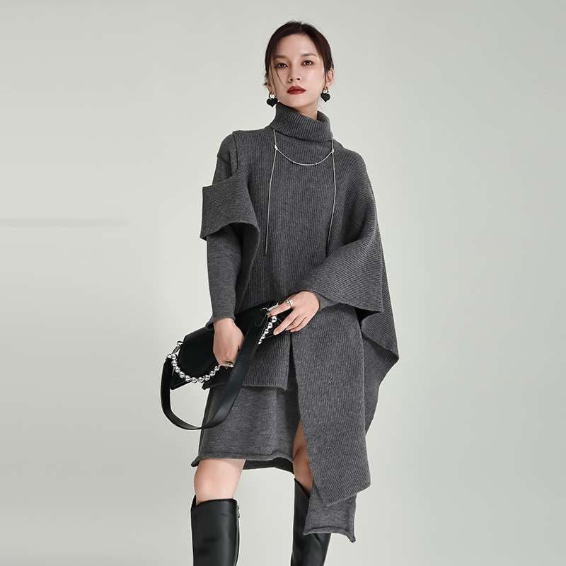 モード系ファッション 【体型カバー×モード映え】アシンメトリーニットワンピース〈グレー〉フリル袖×ハイネック／秋冬ロング丈