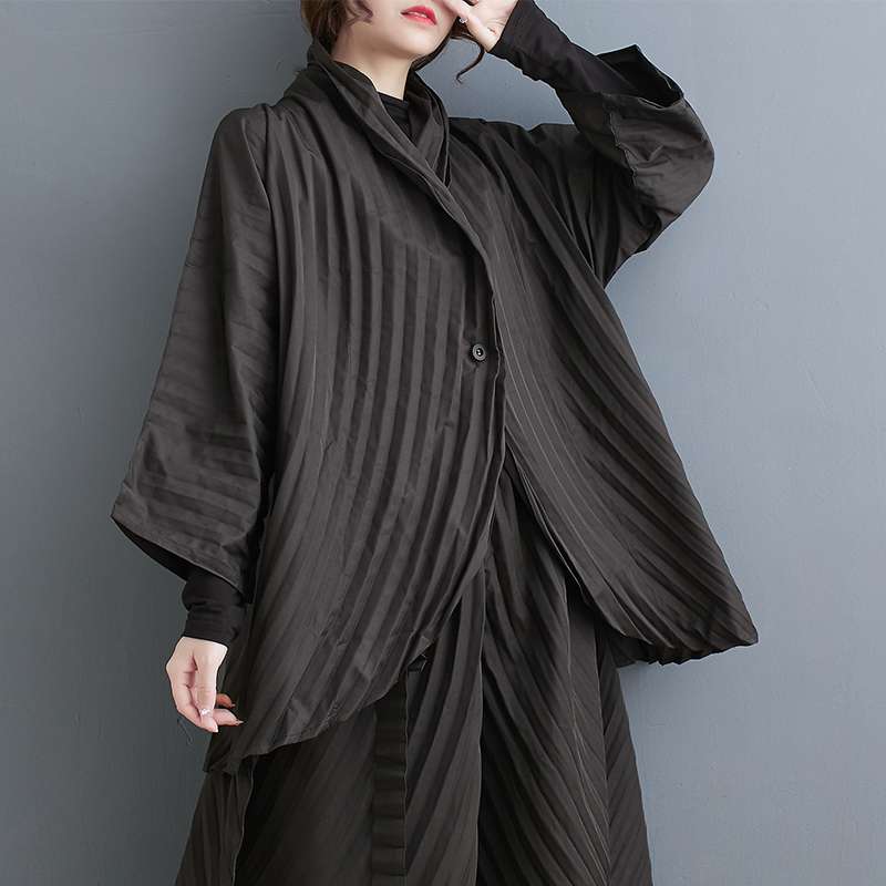 モード系ファッション オーバーサイズストライプコート