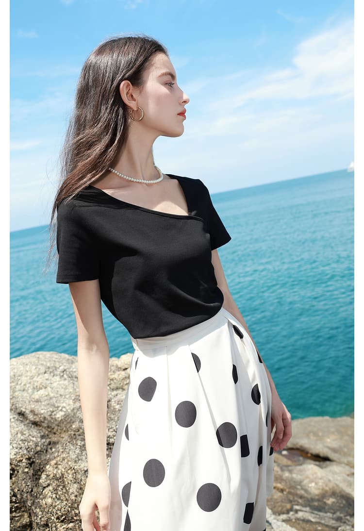 モード系 骨格ストレートに映える｜上質新疆綿カッターシャツ風Tシャツ【ブラック】