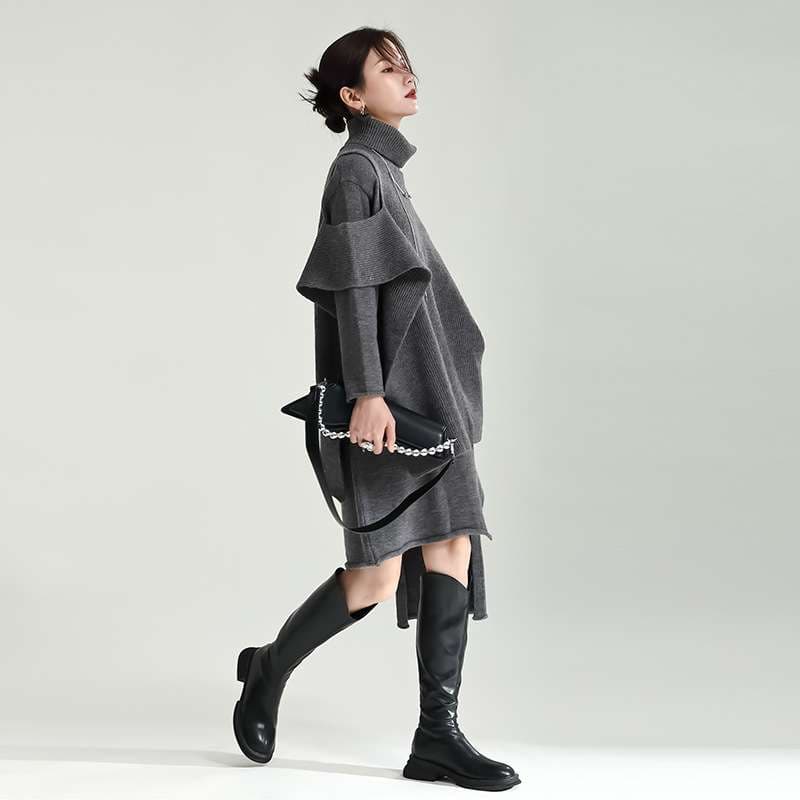 モード系ファッション 【体型カバー×モード映え】アシンメトリーニットワンピース〈グレー〉フリル袖×ハイネック／秋冬ロング丈