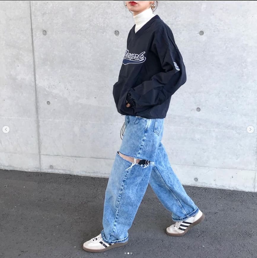 モード系ファッション ルーズフィット プチプラダメージデニムパンツ