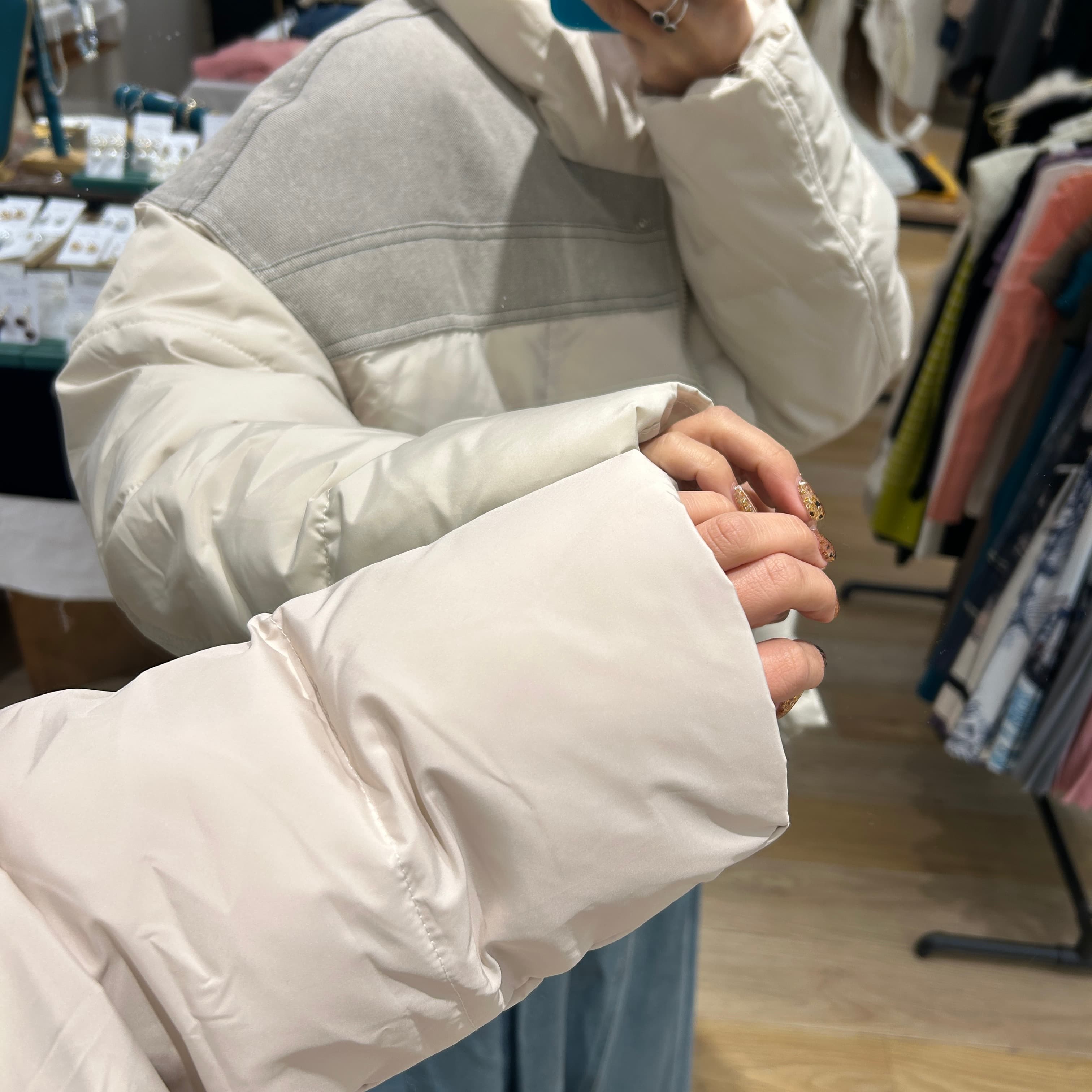 モード系ファッションデザインダウンジャケット